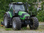 In Bild ein Deutz-Fahr Agrotron 150, welcher Anfang August 2024 in Hattingen abgestellt war.