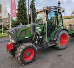 =Fendt 211 Vario ist im September 2024 bei der Weinlese eingesetzt.