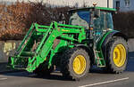 =John Deere 5090 ist unterwegs in Fulda bei einer der vielen bundesweiten Bauerndemos im Januar 2024