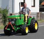 John Deere 670 unterwegs in Pferdsdorf anl.