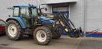 =New Holland steht im Dezember 2019 in Petersberg