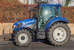 =New Holland T4.55, unterwegs in Fulda bei einer der vielen bundesweiten Bauerndemos im Januar 2024 