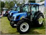 Bei der Landmachinenenaustellung in Ettelbrck waren auch kleinere Tracktoren zu sehen, sowie diese New Holland T4020. 02.07.2011