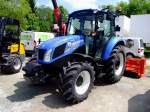 NEW-HOLLAND T4.75 bringt eine Leistung von 75 PS; 130518