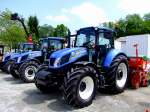 NEW-HOLLAND T5-115; TD5-95 und T4-75 anlsslich einer Verkaufsprsentation in Andorf; 130518