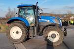 =New Holland T7.170 unterwegs in Fulda bei einer der vielen bundesweiten Bauerndemos im Januar 2024