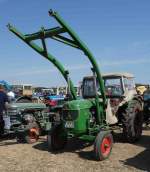 Deutz 40 S, steht bei der Oldtimerausstellung Baiersröder Hof im August 2015