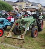 Deutz D 40L; BJ 1963; 40 PS; war zum Oldtimertreffen in Warken angereist. 21.07.2024