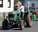 Deutz 4005, unterwegs in Pferdsdorf anl.