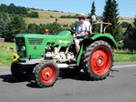 =Deutz rollt im Festzug beim Pferdsdorfer Oldtimertag im August 2016