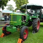 =Deutz treibt die mobile Kreissäge bei der Oldieausstellung in Gudensberg, Juli 2016