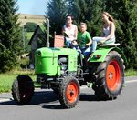 =Deutz unterwegs beim Festzug anl. Pferdsdorfer Oldtimertag im August 2016