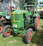 =Deutz steht bei der Oldtimerausstellung in Gudensberg im Juni 2019