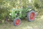 Deutz steht beim Oldtimertreffen des  Deutzclub Allmus  in Hofbieber-Allmus vor.