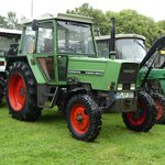 =Fendt Farmer 305 LS, steht bei der Oldtimerausstellung in Gudensberg, Juli 2016