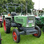 =Fendt Farmer 2 E,, steht bei der Oldtimerausstellung in Gudensberg im Juli 2016