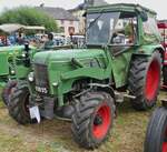 Fendt Farmer 3 S, war beim Oldtimertreffen in Warken zu Gast.