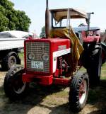 IHC 423, steht bei der Oldtimerausstellung in Gudensberg, Juli 2015