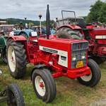 McCormick 453; war beim Oldtimertreffen in Warken dabei.