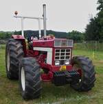 McCormick, ohne Aufschrift; aufgenommen beim Oldtimertreffen in Warken aufgenommen.