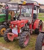 Schanzlin Gigant 450 Allrad; Schmalspur; BJ 1982; 50 PS; war zum Oldtimertreffen nach Warken gekommen.