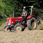 =Schlüter S 350 bei der Feldarbeit, gesehen beim John Deere - Lanz - Treffen im Kirchheim am See im August 2016