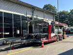 Ein Kässbohrer Autotransport-Anhänger von Galliker der am 21.9.24 beim Truckcenter in Winterthur steht.