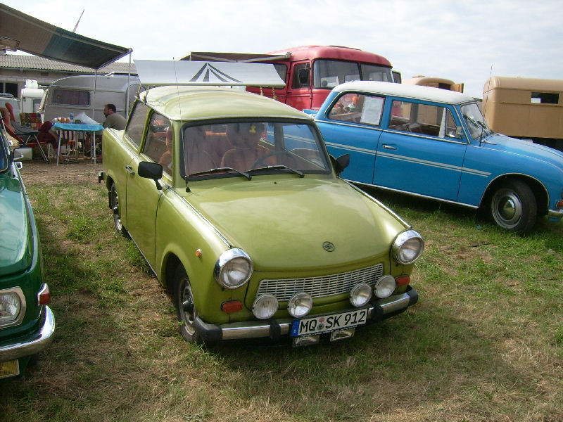 Trabant 601beim Oldtimertreffen in Rottelsdorf